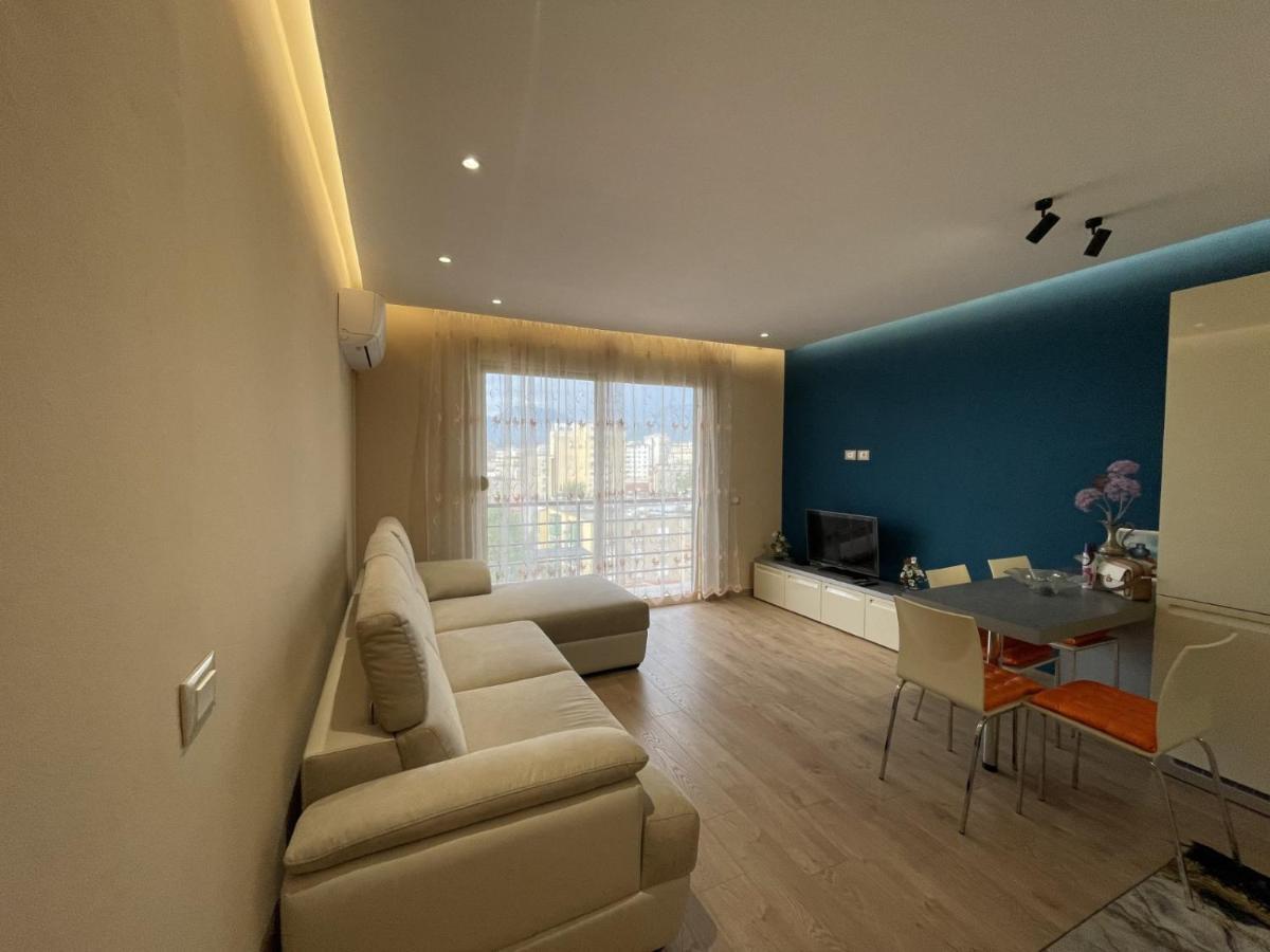 City Center Apartment 1 Tirana Esterno foto